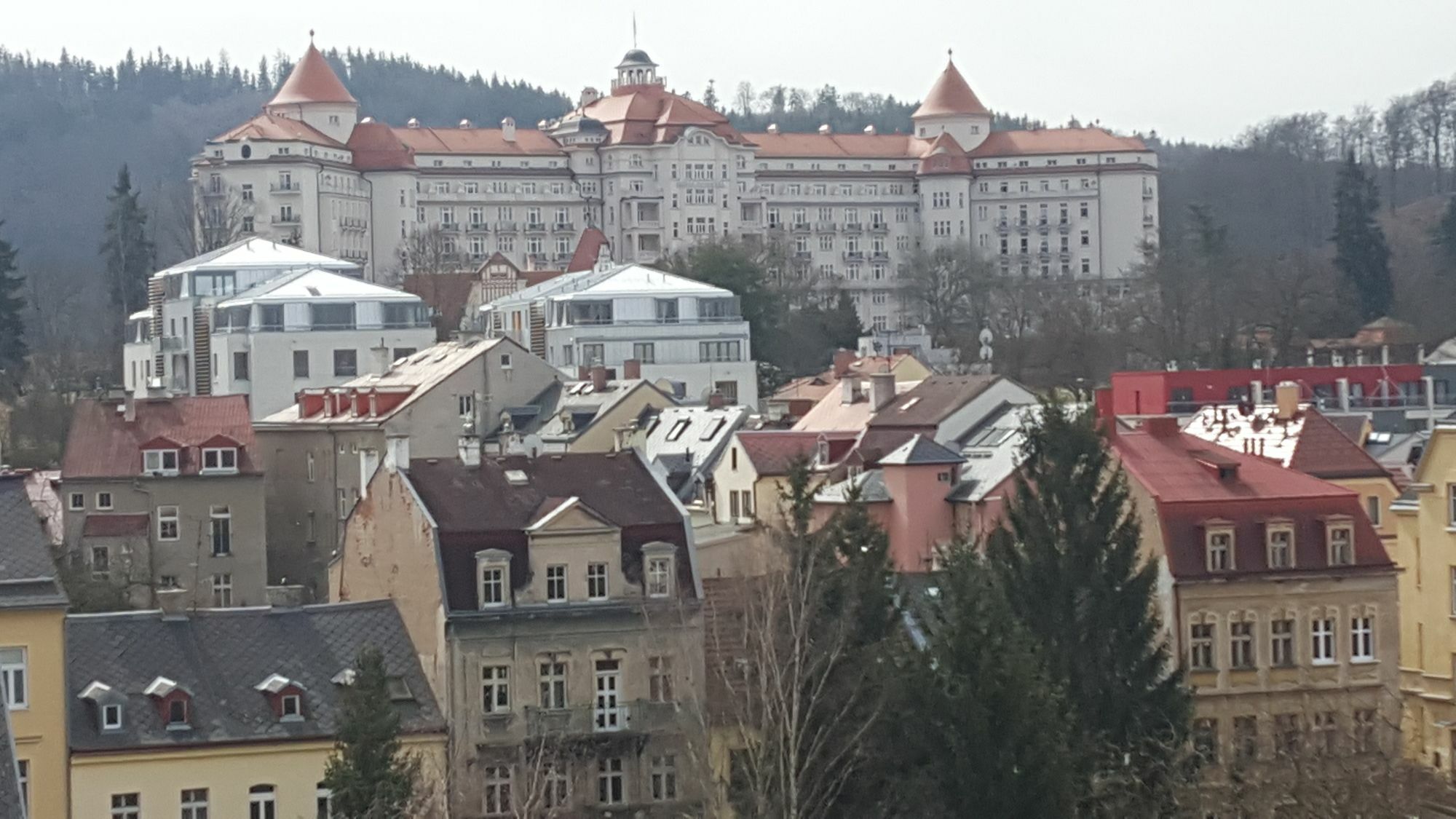 App Karlovy Vary Exterior photo