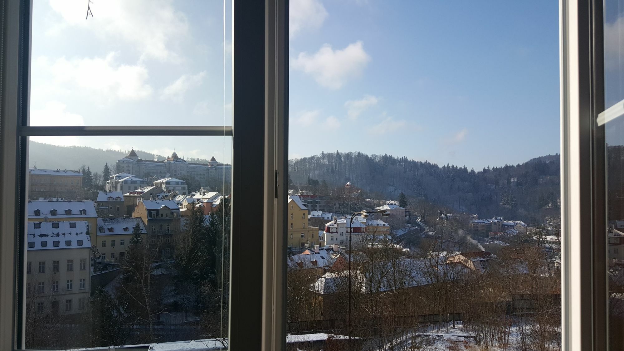 App Karlovy Vary Exterior photo